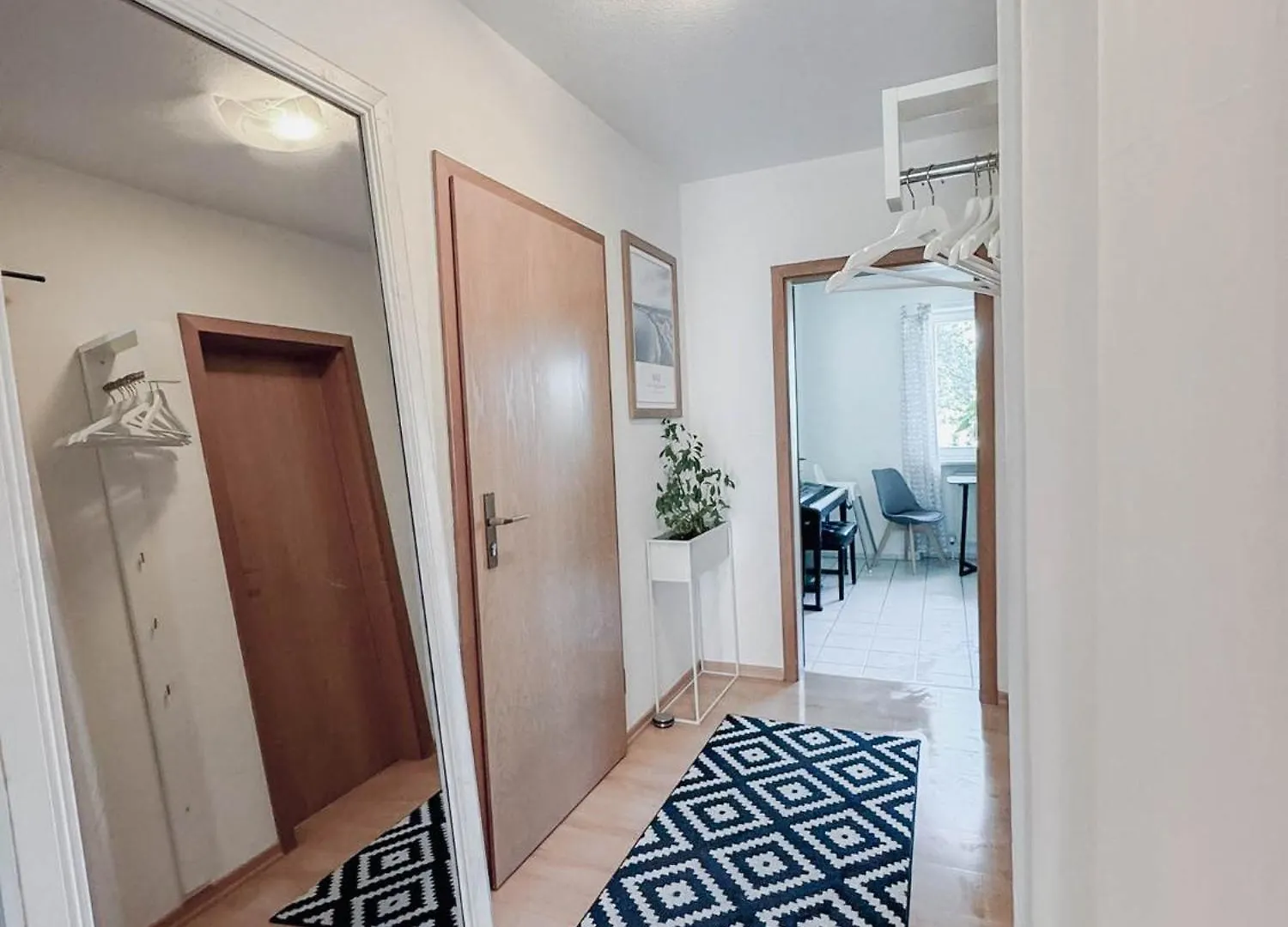 Zentrale Wohnung Mit Balkon Bamberg 0*,