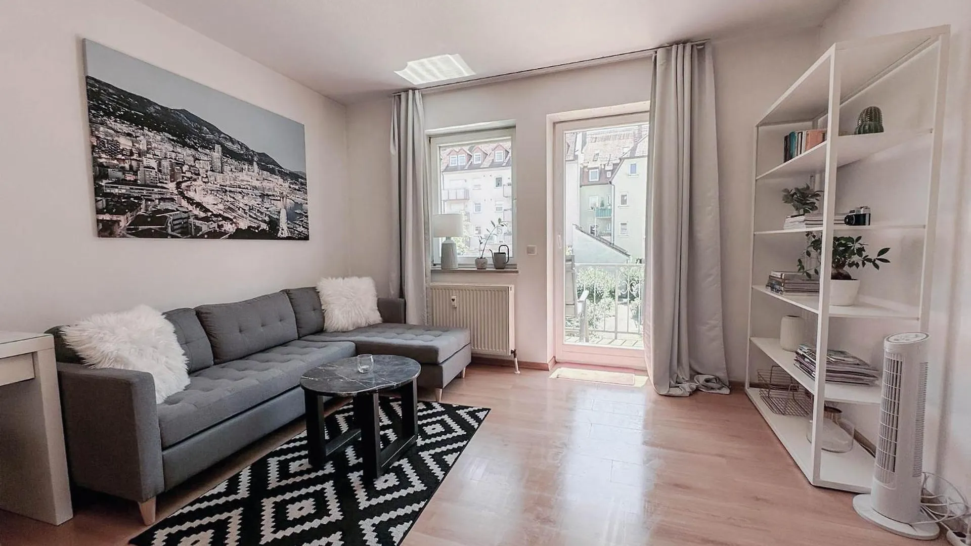 Zentrale Wohnung Mit Balkon Bamberg Apartment