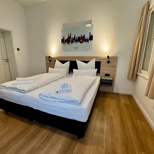 Hopfenhotel Am Adenauerufer Hotel